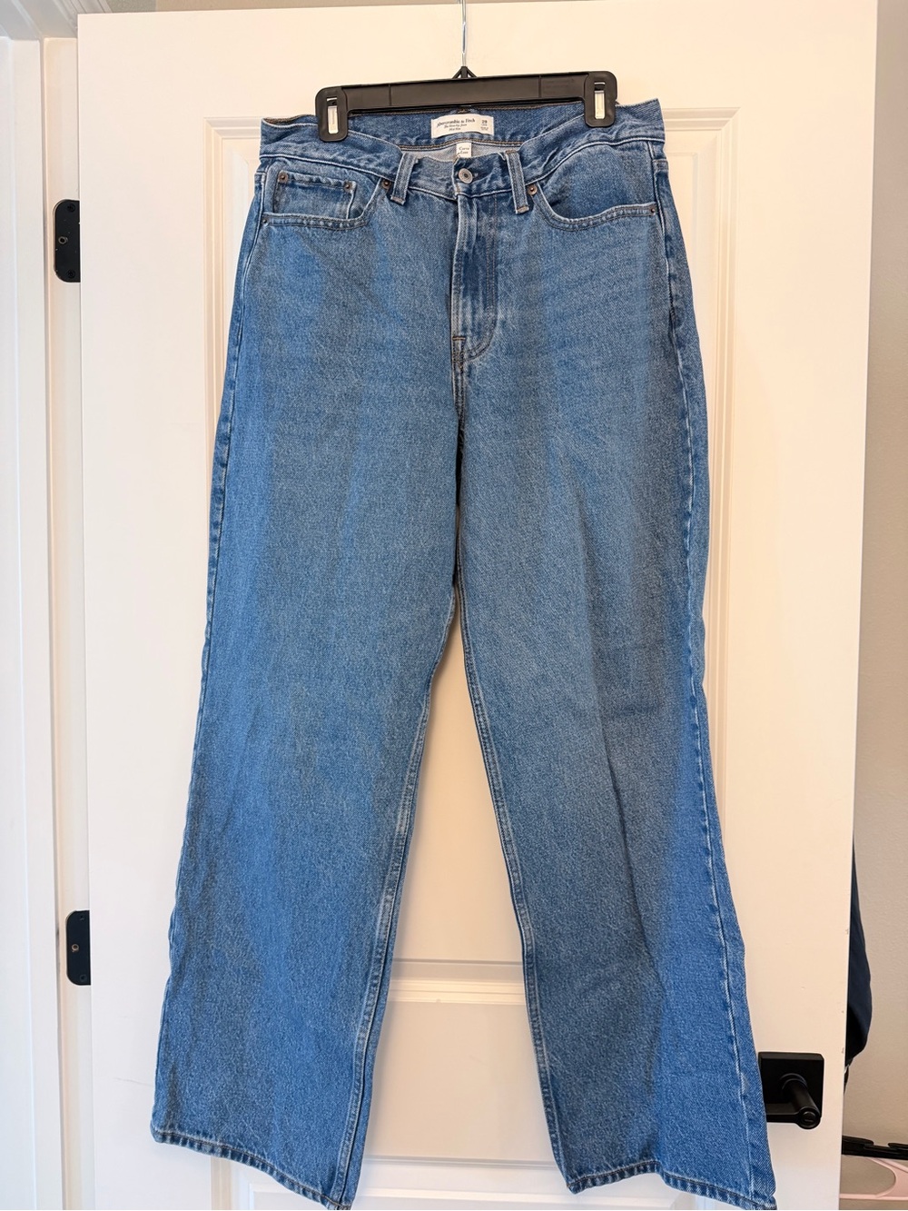 Abercrombie Curve Love 90s Relaxed Jeans 29 Long Mid Rise Medium Wash